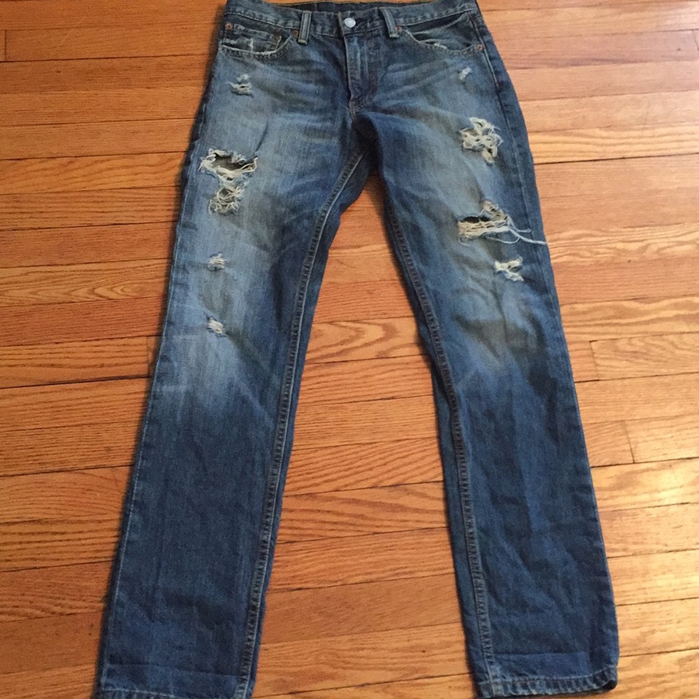 Levis Fit Ripped Jeans - Picture 8 of 8